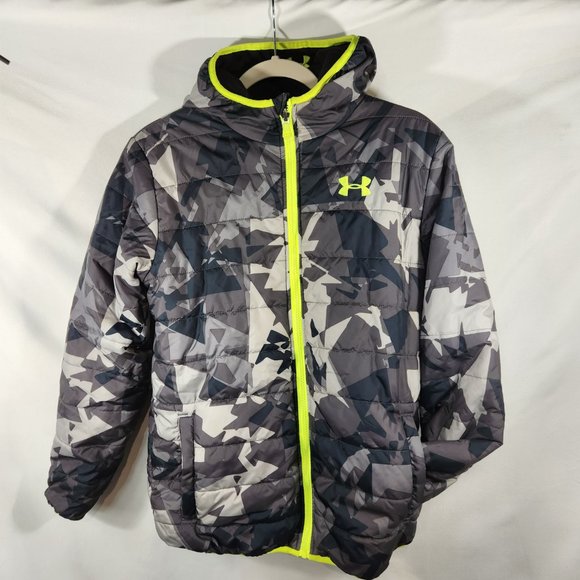 Under Armour Boy's Camo Fleece Reversable Winter Coat Skiing, Tubing Sledding - Picture 3 of 10